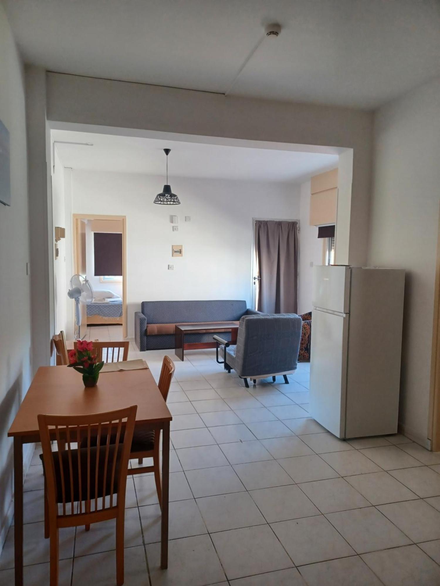 Terpsichore Holiday Apts 利马索尔 外观 照片